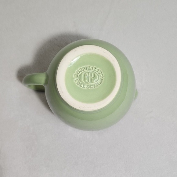 Gail Pittman cottagecore green stoneware creamer mug - Picture 6 of 10